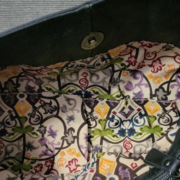 HELEN WELSH LIKE NEW Elegant Black Leather Shoulder Bag - Picture 12 of 14